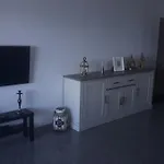 شقة 